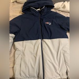 Nike On-field NFL winter jacket NEP, Size L great condition. Nike Shield jacket